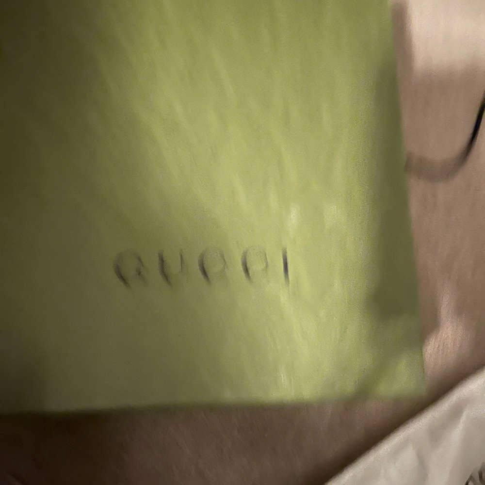 Stunning gucci shoes - Picture 8 of 8